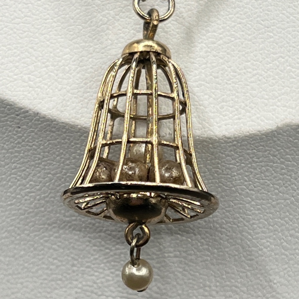 Vintage Caged Faux Pearl necklace - Picture 2 of 3